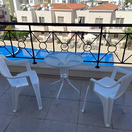 Kings 1 Bedroom Πάφος