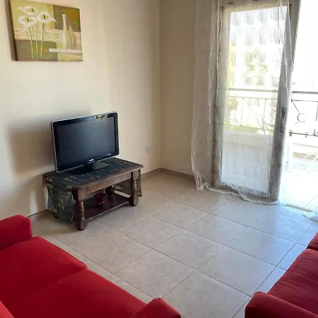 Kings 1 Bedroom * بافوس